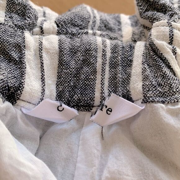 Cupcakes and Cashmere Monterey Stripe Paperbag Waist Shorts Size Small - Picture 10 of 12